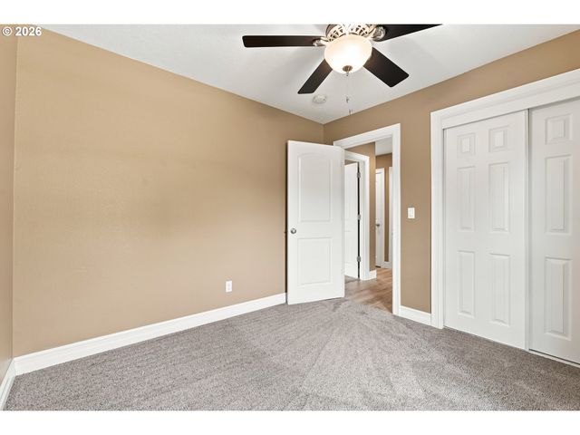 6469 ROBIN HOOD St Se, Salem, OR 97306