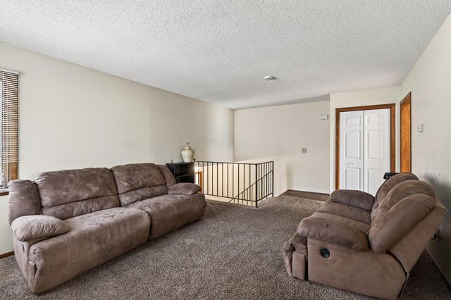 1240 Norton Avenue NE, Fridley, MN 55432