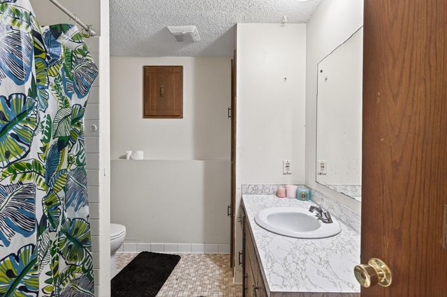 1240 Norton Avenue NE, Fridley, MN 55432