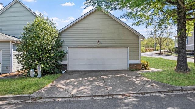 121 Dunleith SW Parkway, Marietta, GA 30008