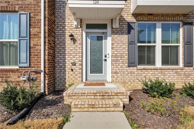 1241 Worden WAY, Suffolk, VA 23435