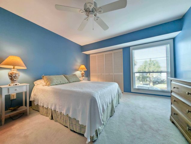 61 Inlet Point Dr Unit 17A, Pawleys Island, SC 29585