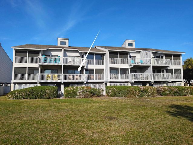 61 Inlet Point Dr Unit 17A, Pawleys Island, SC 29585
