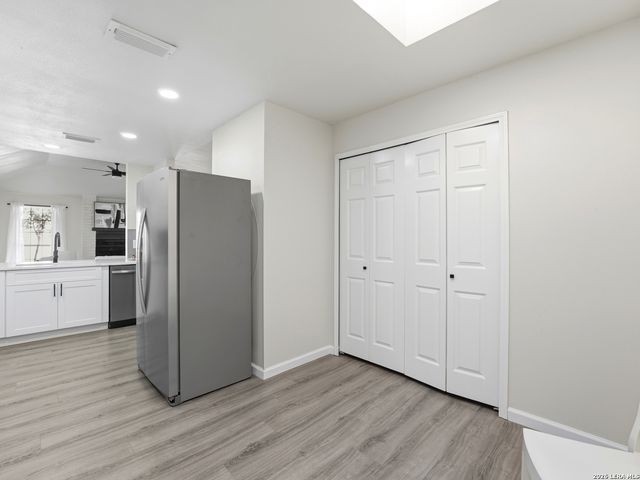 858 Amberstone, San Antonio, TX 78258