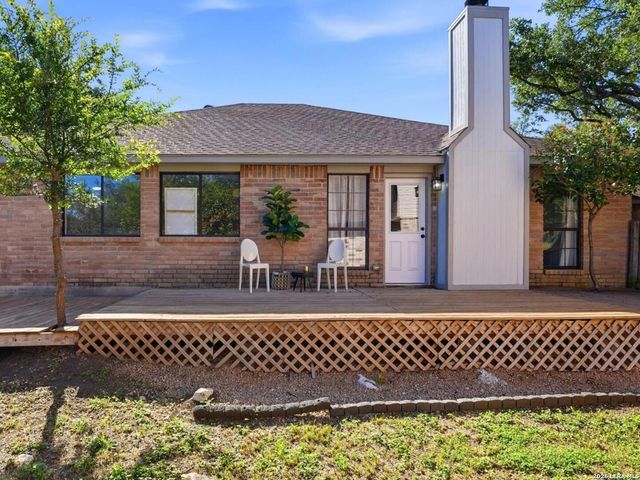 858 Amberstone, San Antonio, TX 78258