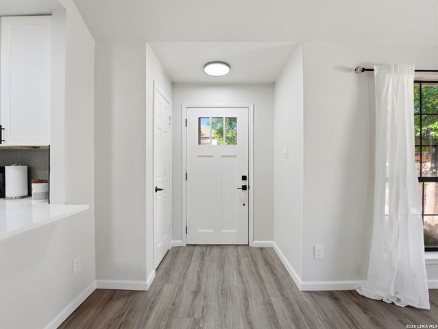 858 Amberstone, San Antonio, TX 78258