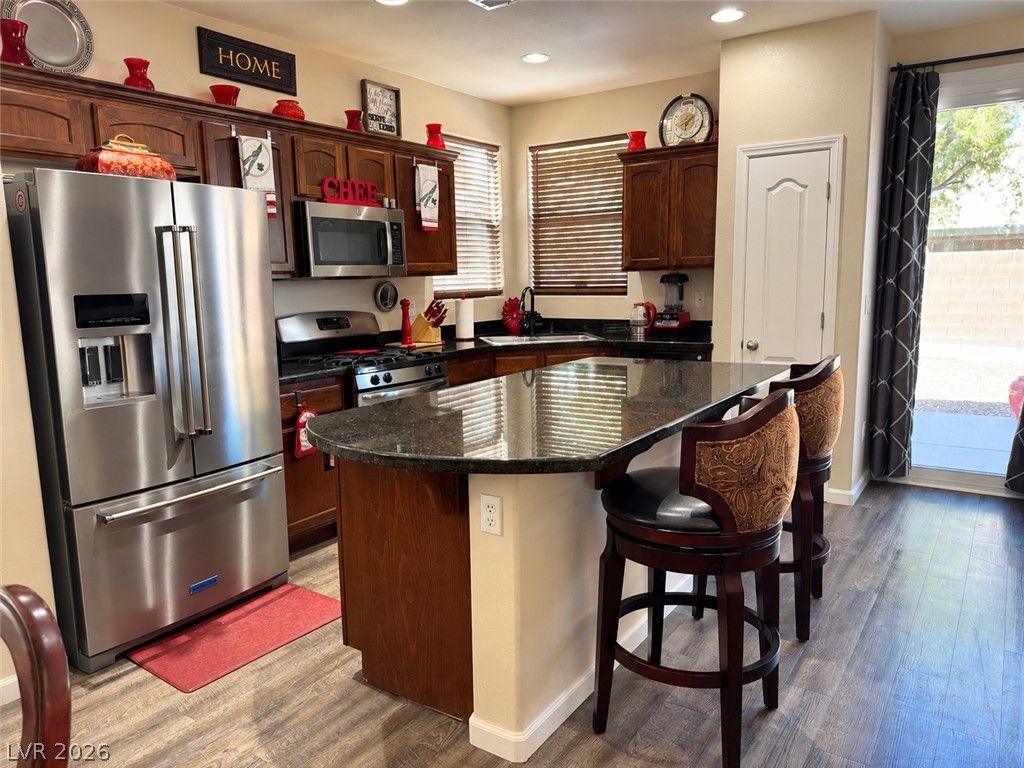 7546 Dobroyd Drive, Las Vegas, NV 89179 — photo 5