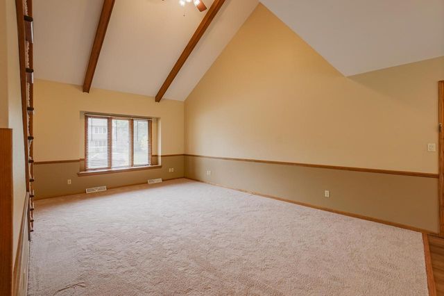 980 Bartlett DRIVE, Oconomowoc, WI 53066