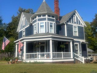 515 E Houston, Marshall, TX 75670