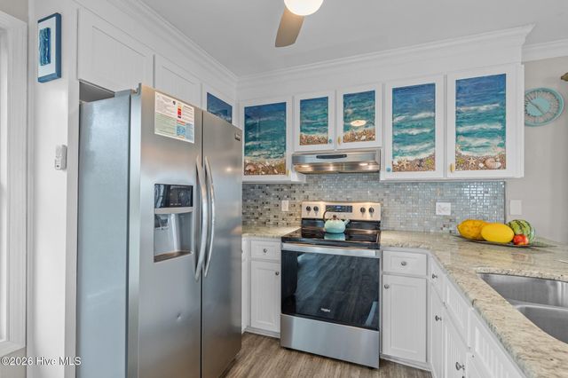 106 Azure Drive, Emerald Isle, NC 28594