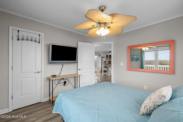 106 Azure Drive, Emerald Isle, NC 28594