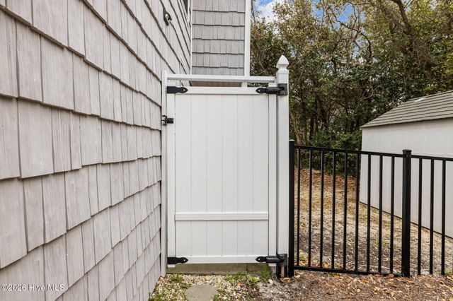 106 Azure Drive, Emerald Isle, NC 28594