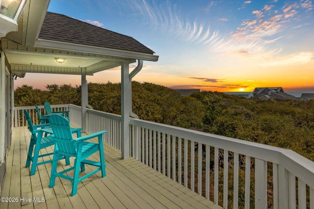 106 Azure Drive, Emerald Isle, NC 28594