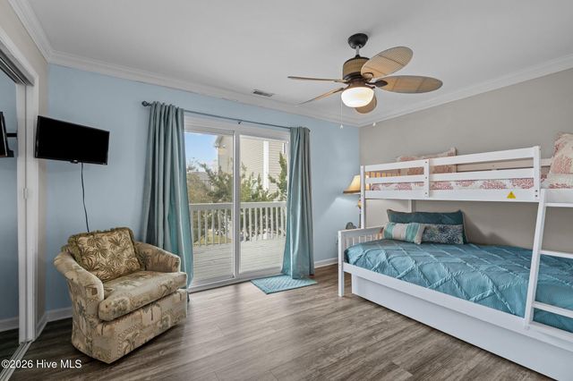 106 Azure Drive, Emerald Isle, NC 28594