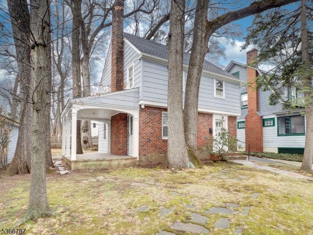 21 Edgewood Rd, East Orange City, NJ 07017