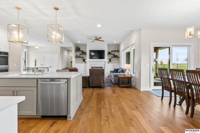 4619 N 192 Avenue, Elkhorn, NE 68022
