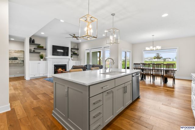4619 N 192 Avenue, Elkhorn, NE 68022