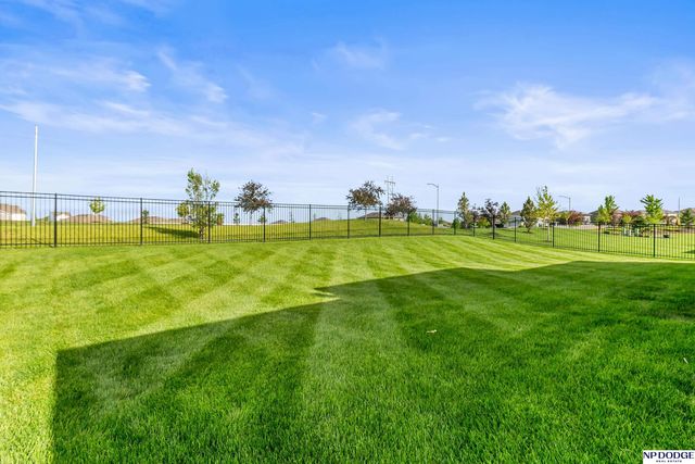 4619 N 192 Avenue, Elkhorn, NE 68022