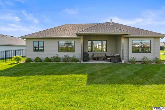 4619 N 192 Avenue, Elkhorn, NE 68022