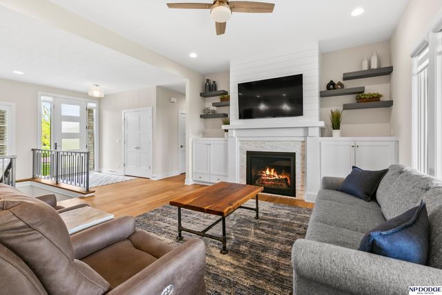 4619 N 192 Avenue, Elkhorn, NE 68022