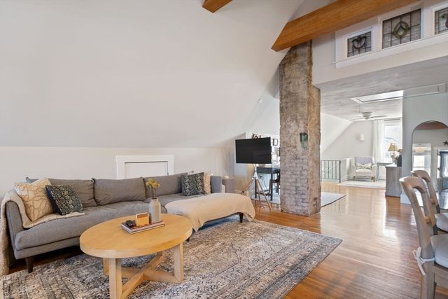 5 Gardner Street 3, Salem, MA 01970