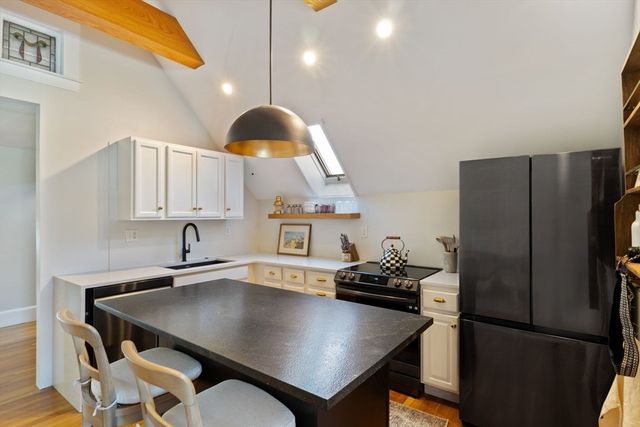 5 Gardner Street 3, Salem, MA 01970