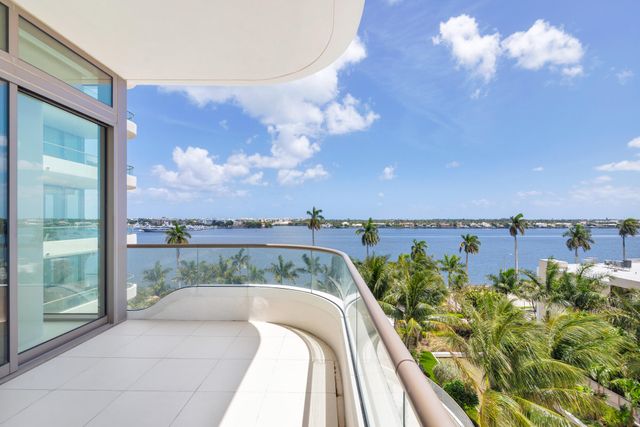 200 Arkona Court 504, West Palm Beach, FL 33401