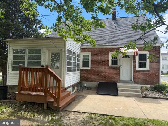 220 N MARSHALL ST, Wilmington, DE 19804