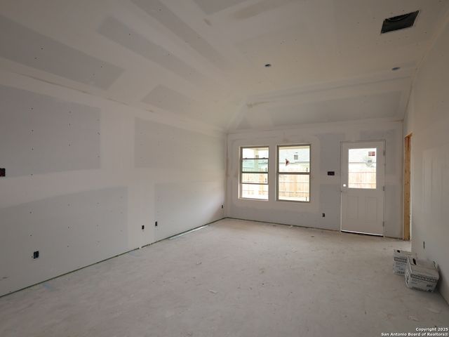 6730 Red Buffalo Trail, San Antonio, TX 78253