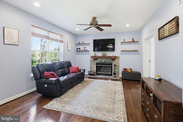 1804 HARROWSMITH CT, Hampstead, MD 21074