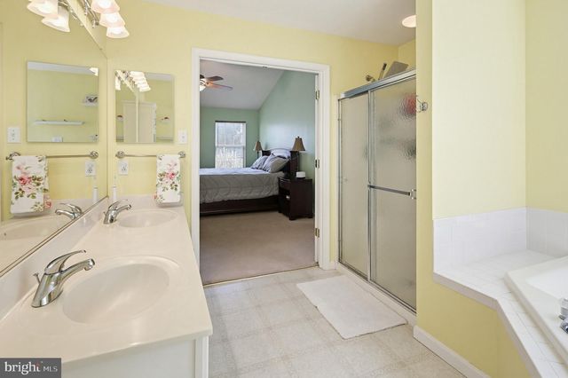 1804 HARROWSMITH CT, Hampstead, MD 21074