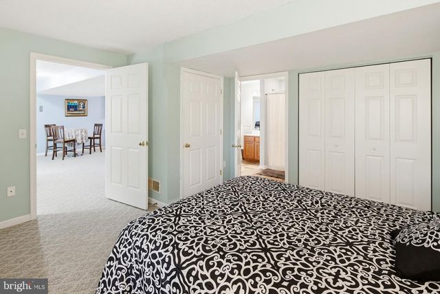 1804 HARROWSMITH CT, Hampstead, MD 21074