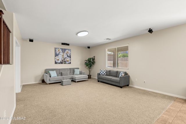 12884 N Indian Palms Drive, Oro Valley, AZ 85755