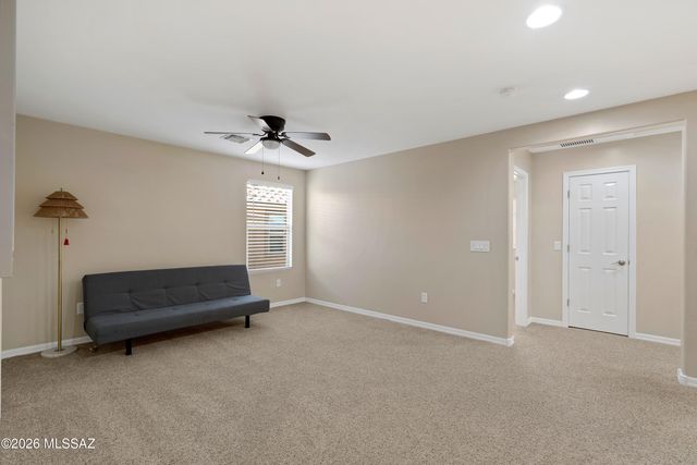 12884 N Indian Palms Drive, Oro Valley, AZ 85755