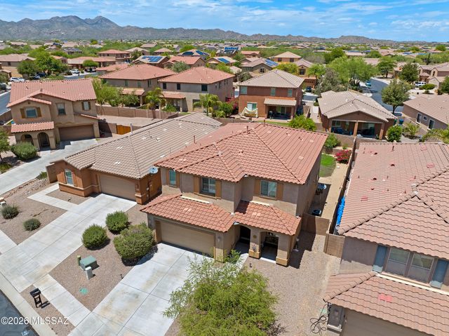 12884 N Indian Palms Drive, Oro Valley, AZ 85755