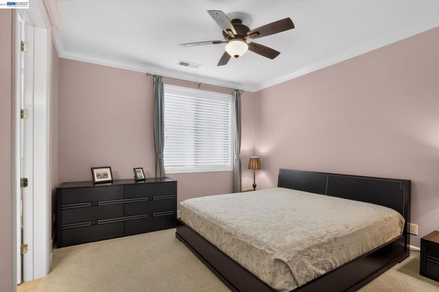 1071 Konstanz Ter, Sunnyvale, CA 94089