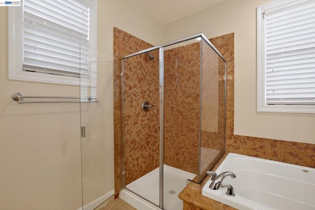 1071 Konstanz Ter, Sunnyvale, CA 94089