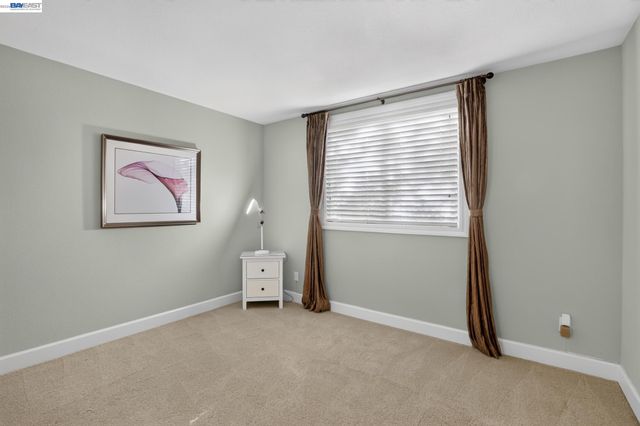 1071 Konstanz Ter, Sunnyvale, CA 94089