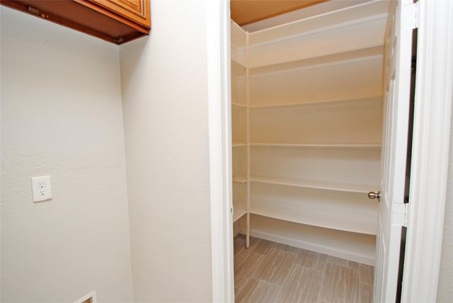 1818 Ripple Creek Drive, Missouri City, TX 77489