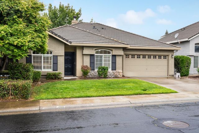 112 Gilded Rock Cir, Folsom, CA 95630