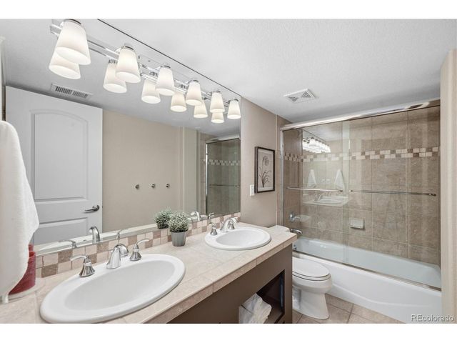 395 W Oakwood Ln, Castle Rock, CO 80108