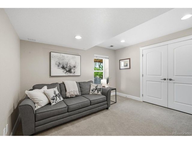 395 W Oakwood Ln, Castle Rock, CO 80108