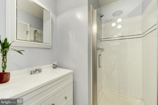 317 NELSON AVE, Alexandria, VA 22301