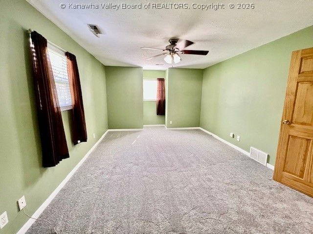 142 Pine Lake Drive, Scott Depot, WV 25560