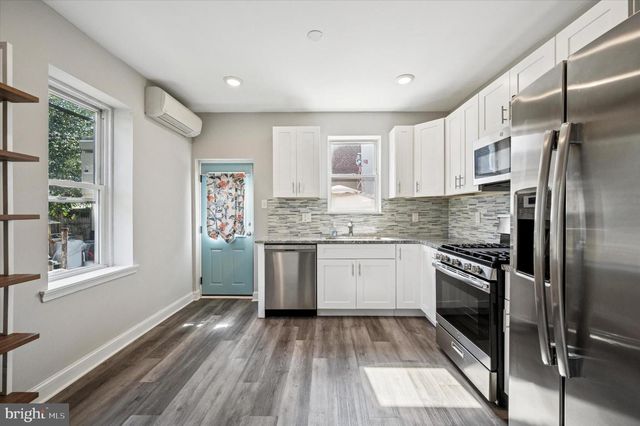 3533 ALMOND ST, Philadelphia, PA 19134