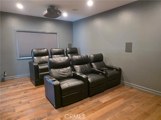 23400 Collins, Woodland Hills (los Angeles), CA 91367