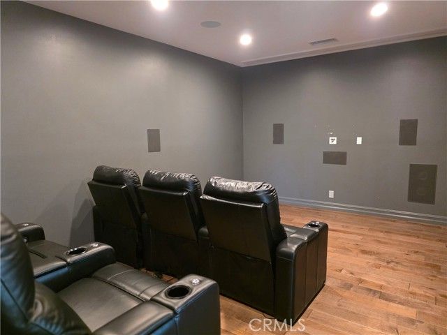 23400 Collins, Woodland Hills (los Angeles), CA 91367