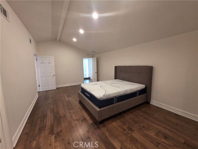 23400 Collins, Woodland Hills (los Angeles), CA 91367
