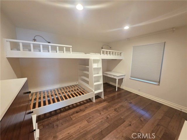 23400 Collins, Woodland Hills (los Angeles), CA 91367