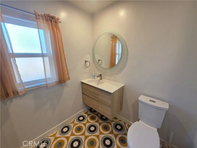 23400 Collins, Woodland Hills (los Angeles), CA 91367